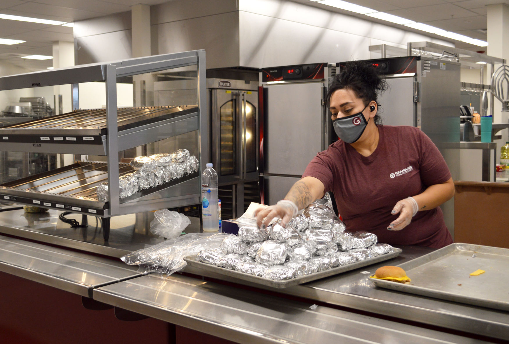 Food service worker Ashley Salas